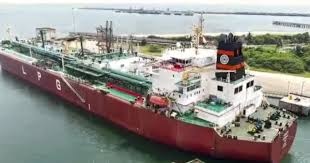 एक घंटे में कितना तेल पीता है ‘शिवालिक जहाज’, जो LPG लेकर आज पहुंचेगा भारत?