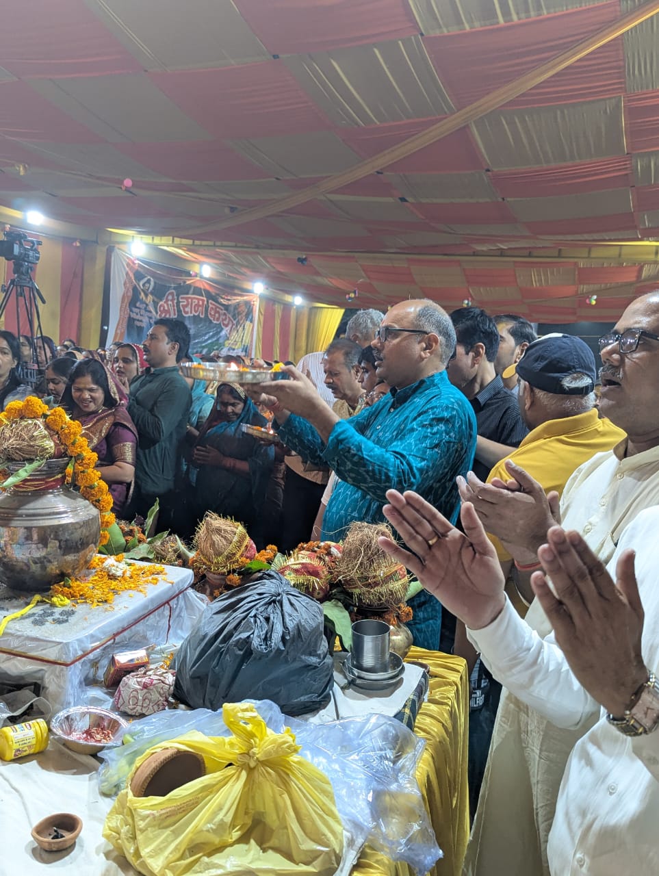 श्री राम कथा के नवें दिन श्री राम राज्याभिषेक की मार्मिक कथा का बर्णन किया गया