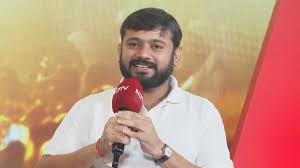कॉकरोच जनता पार्टी के समर्थन में कांग्रेस? राहुल गांधी के करीबी नेता के बयान से मची हलचल