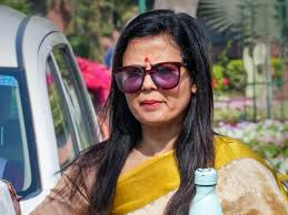 महुआ मोइत्रा को देखकर ‘चोर-चोर’ कहने के समर्थन में बीजेपी! सांसद का बयान 