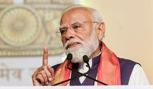 एक साल तक सोना क्यों नहीं खरीदें? इसके पीछे है PM मोदी का 72 बिलियन डॉलर का फॉरेक्स लॉजिक