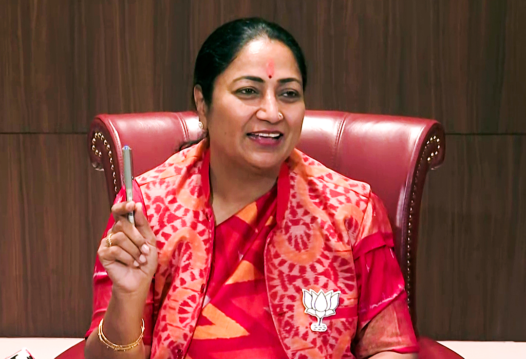 दिल्ली में सरकारी कर्मचारियों के लिए 2 दिन वर्क फ्रॉम होम का आदेश, निजी दफ्तरों का क्या होगा?