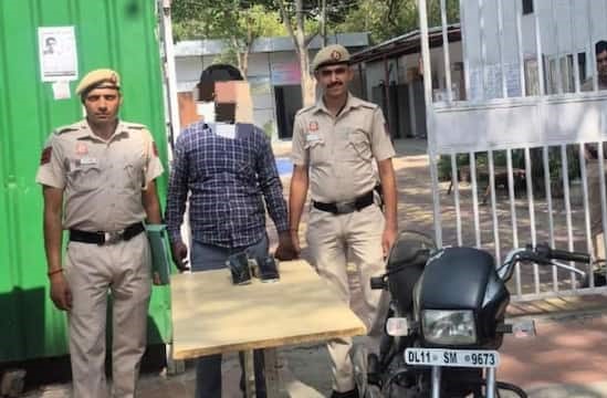 Rapido के नाम पर लुटेरा बना बाइक राइडर! सस्ते किराये का झांसा देकर छीन लेता था फोन