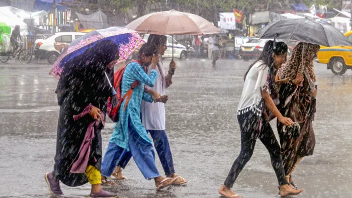Bihar Monsoon: बिहार में मानसून पड़ा कमजोर, बारिश के बाद नहीं मिली राहत!    