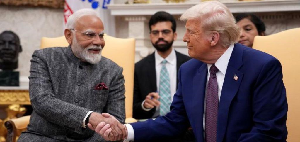 डोनाल्ड ट्रम्प की गुगली में फंसे मोदी, भारत को बड़ा झटका देंगे अमेरिका के राष्ट्रपति ?