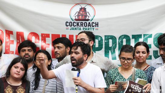 कॉकरोच जनता पार्टी के लिए अच्छी खबर, जंतर मंतर पर प्रदर्शन के बीच दिल्ली हाई कोर्ट ने दिया यह फैसला