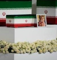 Ali Khamenei Funeral: अयातुल्ला अली खामनेई के साथ 14 महीने की पोती की भी आखिरी विदाई, सुप्रीम लीडर के साथ रखे फैमिली के ताबूत