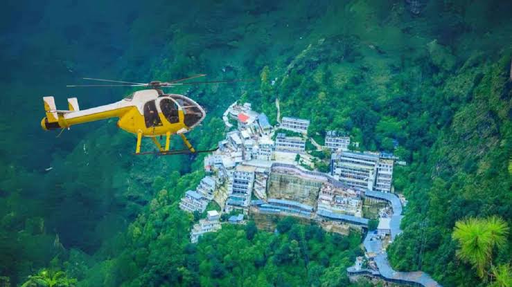 जम्मू में बारिश का कहर! वैष्णो देवी हेली सेवा बंद, नदियां उफान पर