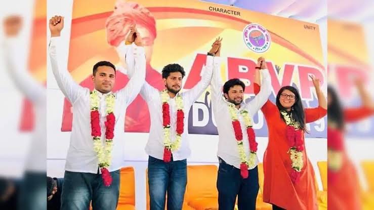 DUSU चुनाव में ABVP ने लहराया परचम, उपाध्यक्ष पद निर्दलीय खाते में,  कोई सीट न जीत सकी एनएसयूआई!