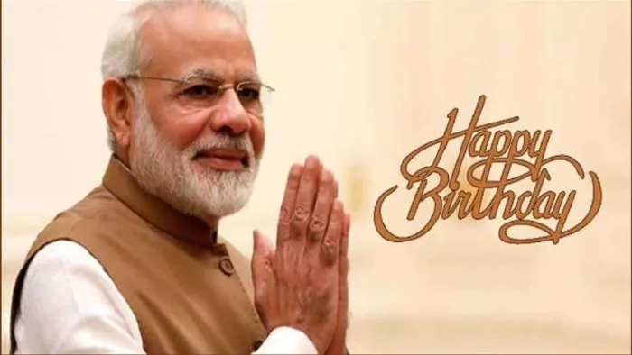 फिजूल दिवस के रूप में मनाया जाए मोदी का जन्मदिन!