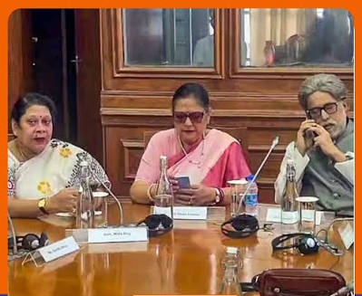 TMC के 17 बागी सांसद BJP में होंगे शामिल, NCPI नेता का चौंकाने वाला बयान