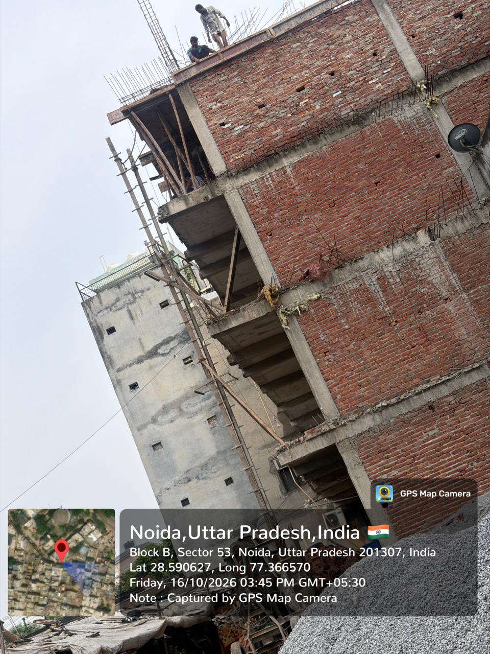 गिझौड़ में नोएडा प्राधिकरण की भूमि पर अवैध निर्माण का आरोप, ध्वस्तीकरण की मांग