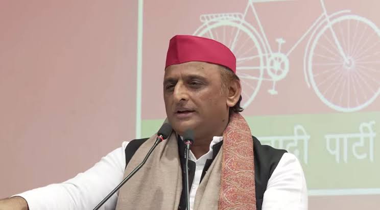 अखिलेश यादव का आरोप, UP में 19 लाख ‘फर्जी वोटर’? 