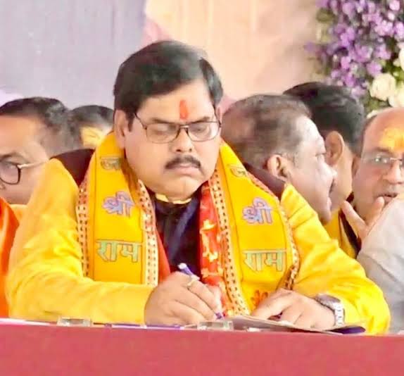 बिहार: क्षेत्रीय भाषा पर जोर, दिवाली के पहले आएगा पैसा, शिक्षा विभाग का फैसला