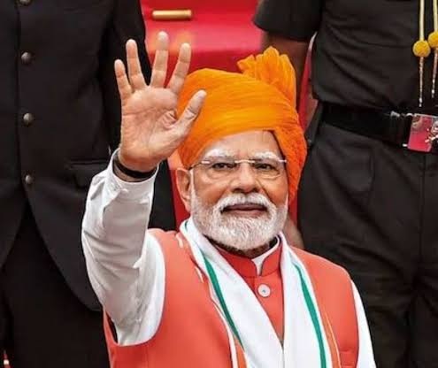 सेवा के 25 साल पूरे करने पर पीएम मोदी ने भगवान से मांगी 140 करोड़ लोगों की सेवा करने की क्षमता