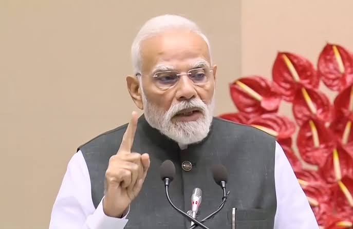 सुनो ए ताना शाह