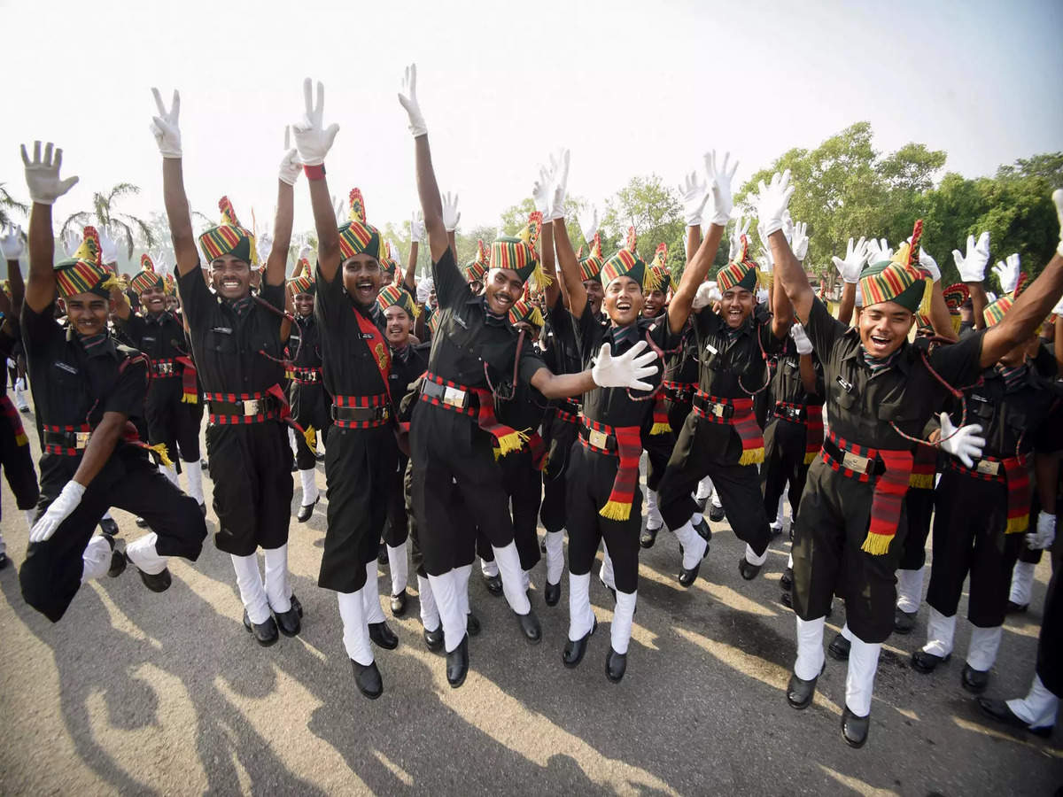 अग्निवीर के पहले बैच को कहां मिलेगी नौकरी, किस राज्य में क्या नियम?