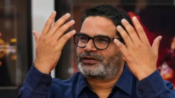 बिहार MLC चुनाव में प्रशांत किशोर बांट रहे 500 के नोट?