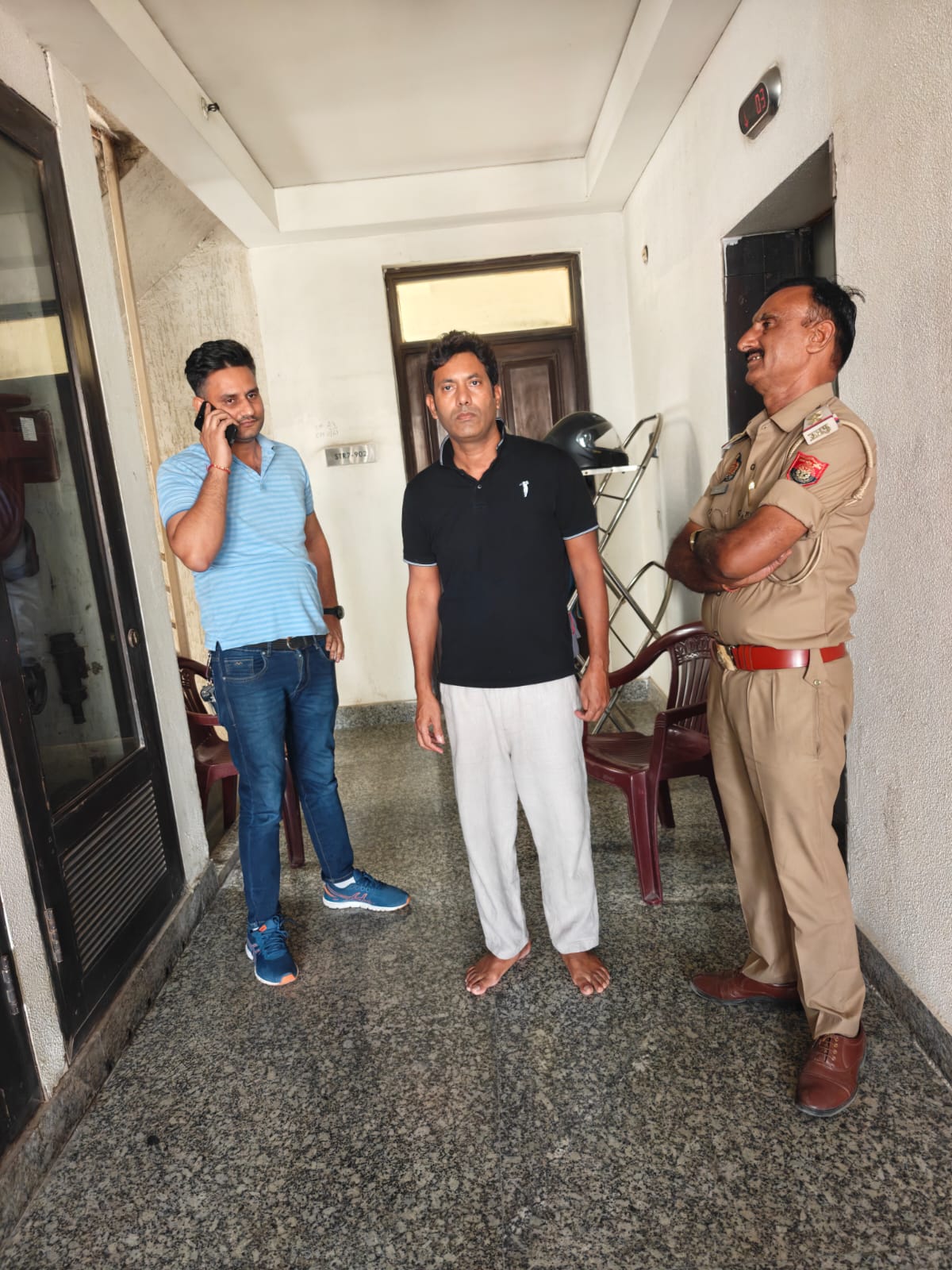 किसान संघर्ष मोर्चा के नेताओं के घरों पर पुलिस तैनात, संवैधानिक अधिकारों के उल्लंघन का आरोप